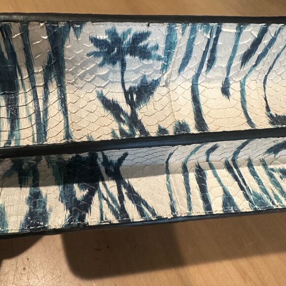 Salvatore Ferragamo Python and Leather Lined Shoulder Handbag - Picture 8 of 10